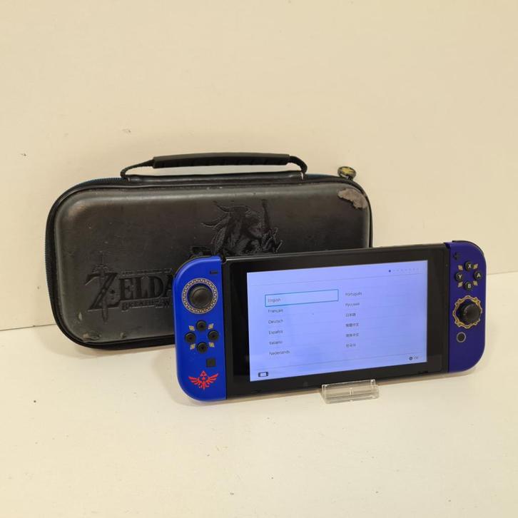 Nintendo Switch V1 Unpatched Compleet in Goede Staat, Spelcomputers en Games, Spelcomputers | Nintendo Switch, Zo goed als nieuw