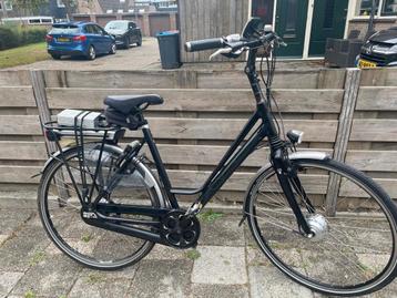 Mc expessive 8 versn 53 frame 400wh1350 km beschikbaar voor biedingen