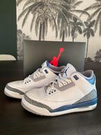 Nike • Air Jordan 3 • Midnight Navy • Maat 38, Nike Air Jordan, Verzenden, Blauw, Sneakers of Gympen