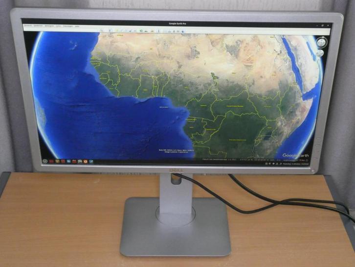 Monitor Dell 23 inch, Computers en Software, Monitoren, Gebruikt, 60 Hz of minder, DisplayPort, DVI, VGA, In hoogte verstelbaar