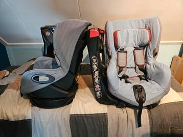 2 draaibare autostoelen axiss maxi cosi beschikbaar voor biedingen