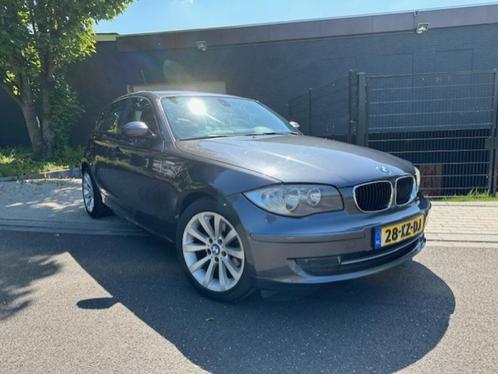 BMW 1-Serie (e87) 2.0 120I 5DR 2007 Grijs, Auto's, BMW, Particulier, 1-Serie, ABS, Airbags, Airconditioning, Boordcomputer, Centrale vergrendeling