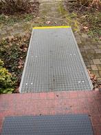 Schuine helling voor rolstoel of rollator, Ophalen