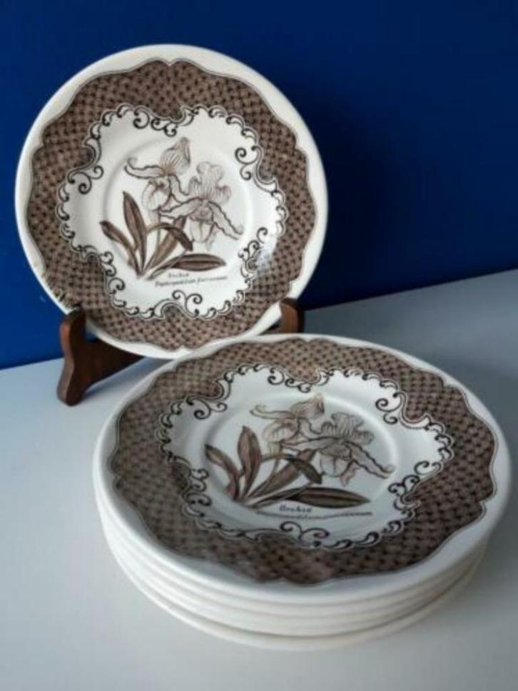 Gebaksschotels taartbordjes Orchideeën/Staffordshire England, Huis en Inrichting, Keuken | Servies, Gebruikt, Bord(en), Overige stijlen