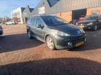 Peugeot 207 1.6 16V SW Outdoor 2008 Grijs, Auto's, 4 cilinders, 1110 kg, Origineel Nederlands, Handgeschakeld