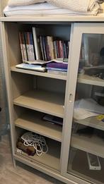 Stalen kast met schuifdeuren, Huis en Inrichting, Kasten | Overige, Ophalen, Zo goed als nieuw