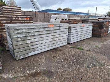 Nieuwwaardige betonplaten 300x100.  Gratis bezorging.  beschikbaar voor biedingen