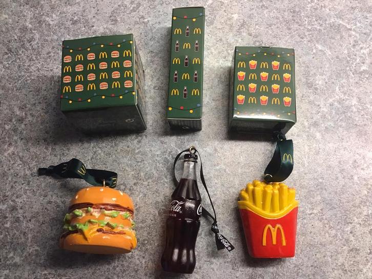 Set 3 Mc Donald’s kerstballen Big Mac, frietjes, coca cola, Diversen, Kerst, Nieuw, Ophalen of Verzenden