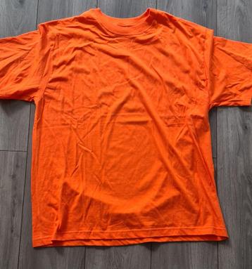 Nieuw oranje t shirt unisex