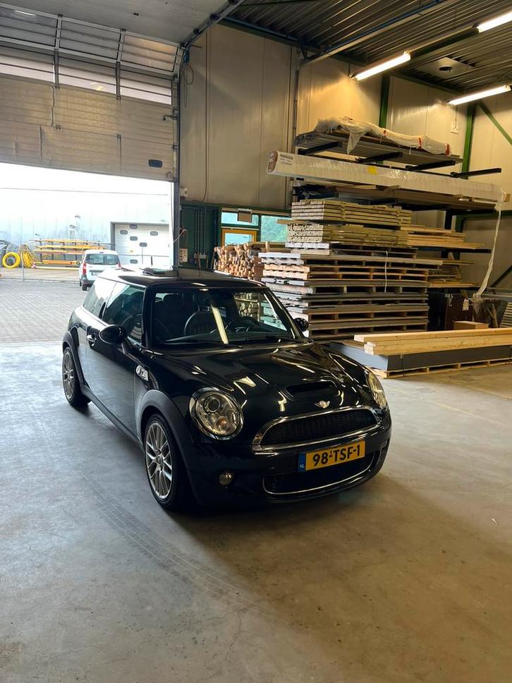 Mini 1.6 16V Cooper S 128KW AUT 2008 Zwart, Auto's, Mini, Particulier, Cooper S, Airbags, Airconditioning, Alarm, Bluetooth, Boordcomputer