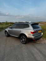 BMW X3 2.5 SI | xDrive | Pano | Leer | Carplay | Trekhaak, Auto's, BMW, Automaat, 1730 kg, 1800 kg, Beige