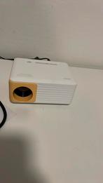 Yoton Y3 projector, Ophalen, Zo goed als nieuw, LED