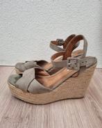 Geisha sleehakken maat 37, Kleding | Dames, Schoenen, Ophalen of Verzenden, Zo goed als nieuw, Sneakers of Gympen