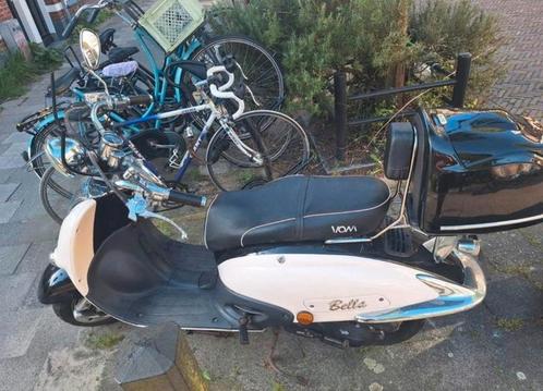 Bella Milano VOM scooter te koop!, Fietsen en Brommers, Snorfietsen en Snorscooters, Gebruikt, Overige merken, Ophalen