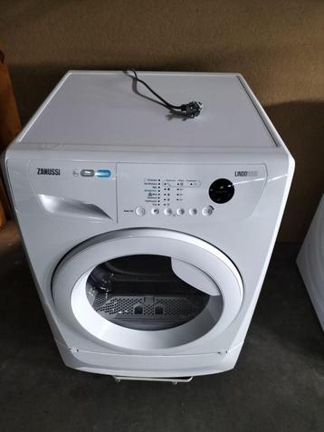 Zanussi lindo 1000 warmte pomp droger,werkt gewoon als nieuw beschikbaar voor biedingen