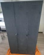 Lockerkast/ Kledingkast, Ophalen, Gebruikt
