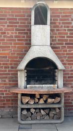 Gratis betonnen bbq, Tuin en Terras, Houtskoolbarbecues, Ophalen, Gebruikt