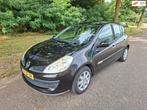 Renault Clio Renault clio 1.4 leuke uitvoering.Rip.Curl bj 2, Achterwielaandrijving, Gebruikt, 4 cilinders, Parkeersensor