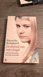 Natascha Kampusch - De diefstal van mijn jeugd, Ophalen of Verzenden, Zo goed als nieuw, Natascha Kampusch