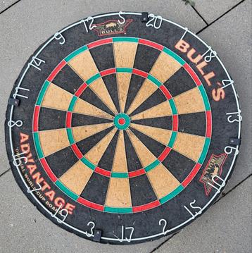 Dartbord  beschikbaar voor biedingen