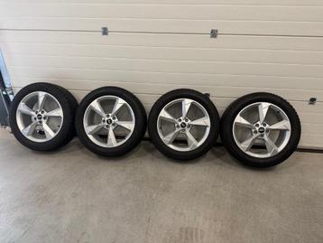 Org. 19" inch Audi Q3 velgen + 235/50/19 Goodyear banden beschikbaar voor biedingen