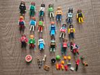 19 poppetjes,  1 hondje en accessoires, Ophalen of Verzenden, Gebruikt, Los playmobil