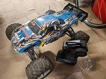 Traxxas revo 3.3 beschikbaar voor biedingen