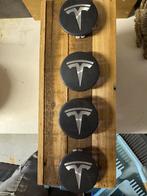 Tesla wiel center doppen, Auto diversen, Wieldoppen, Ophalen of Verzenden, Zo goed als nieuw