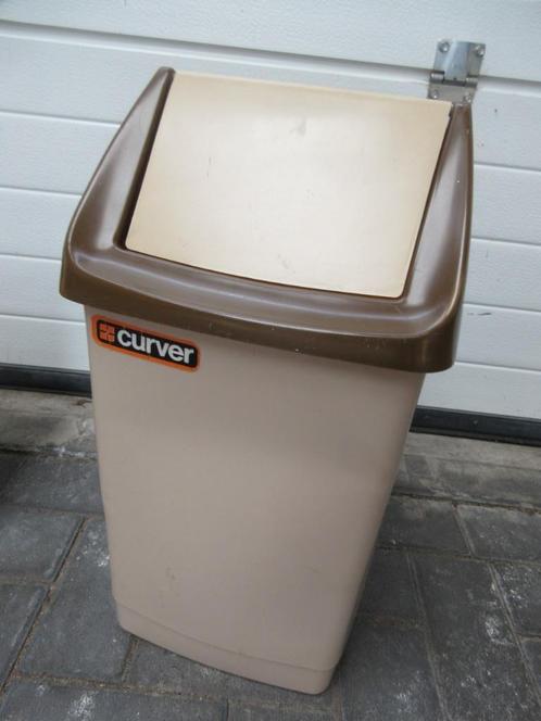 Vintage Curver kleine vuilnisemmer bak met kiepdeksel, Huis en Inrichting, Woonaccessoires | Prullenbakken, Gebruikt, Kunststof