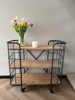 Stijlvolle trolley met 3 houten planken, Ophalen of Verzenden, Zo goed als nieuw