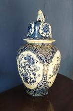 By Boch for royal sphinx Deksel vaas Delfts blauw, Antiek en Kunst, Ophalen of Verzenden