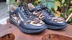Sneakers, maat 37,Hartjes, panterprint, Kleding | Dames, Schoenen, Ophalen of Verzenden, Nieuw, Sneakers of Gympen