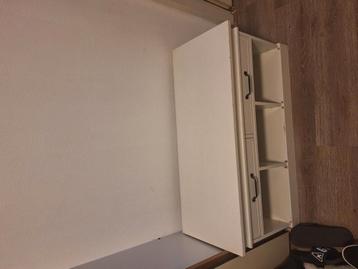 Wit schoenenkastje 1.00 x 50 x 40 GRATIS!!! MOET NU WEG!