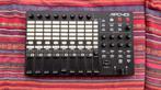 AKAI APC40 MKII, Muziek en Instrumenten, Midi-apparatuur, Ophalen, Zo goed als nieuw