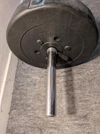 Verstelbare squat rack met halterstang en gewichten 2x 10 kg, Sport en Fitness, Fitnessmaterialen, Ophalen, Zo goed als nieuw