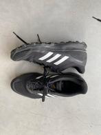 Hockey schoenen Adidas mt 42,5, Sport en Fitness, Hockey, Schoenen, Ophalen of Verzenden, Zo goed als nieuw