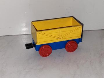 Duplo wagon voor bij de trein  beschikbaar voor biedingen