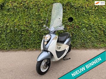 SYM Mio Scooter Windscherm Hoog BETAAL met in3 beschikbaar voor biedingen