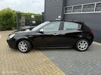 Alfa Romeo Giulietta 1.4 T Limited Business Executive Automa, Zwart, 4 cilinders, Leder en Stof, Zwart