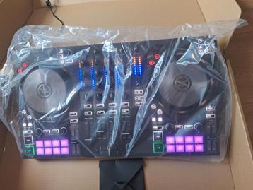 Traktor pro S3 Native 4 kanaals DJ controller incl. Software beschikbaar voor biedingen