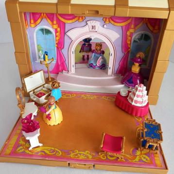 Playmobil 4249  Prinsessenkasteel en 4253 slaapkamer