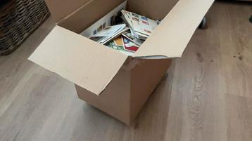 Gevarieerde snuffeldoos beschikbaar voor biedingen