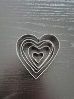 Uitstekers hart vormig set/5, Ophalen of Verzenden, Zo goed als nieuw, Taarten of Cupcakes, Versiering