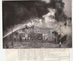 Brand loods Ruyterkade Amsterdam 1952 oude persfoto, Gebruikt, Verzenden, Foto, 1940 tot 1960