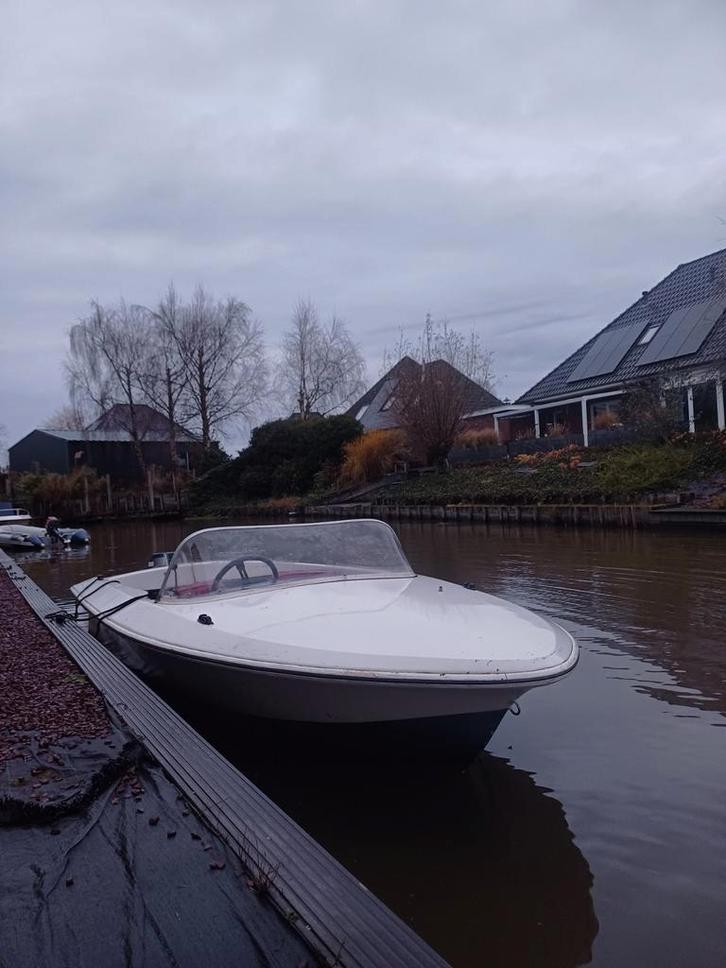 Leuke speedboot met 8pk yamaha 2 takt, Watersport en Boten, Bootonderdelen, Gebruikt, Overige typen, Motorboot, Ophalen