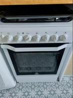 Indesit fornuis en elektrische oven, Witgoed en Apparatuur, Fornuizen, Ophalen, Gebruikt, 60 cm of meer, 4 kookzones