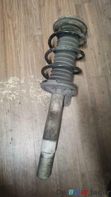 Veerpoot links voor BMW E65 E66 31316752597 Veercode grijs beschikbaar voor biedingen