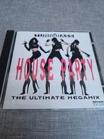 Turn Up the Bass House Party The Ultimate Megamix van Arcade, Ophalen of Verzenden, Zo goed als nieuw, Dance Populair