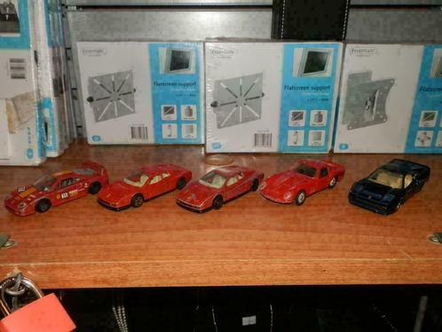 Ferrari testarossa Gto metalen auto 1;43 Lamborghini Corvet, Verzamelen, Automerken, Motoren en Formule 1, Gebruikt, Auto's, Ophalen of Verzenden