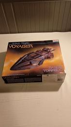 Vintage 1996 Star Trek Voyager Revell Bouwpakket, Ophalen of Verzenden, Zo goed als nieuw
